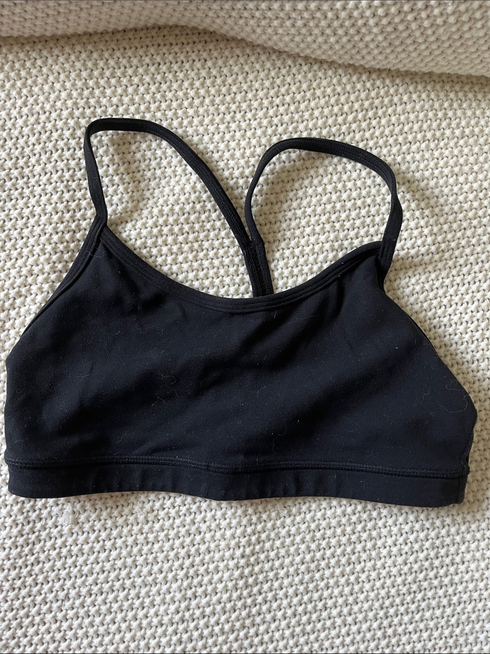 Lululemon women’s black racer back sports bra- a/b cup